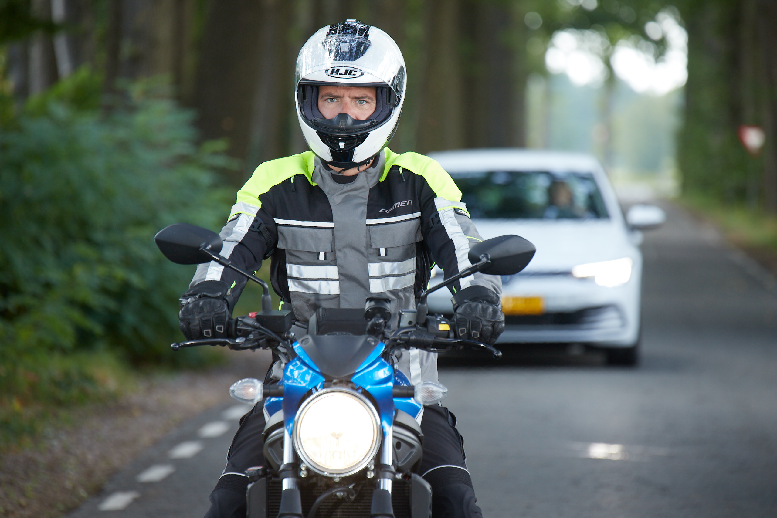 Aangepaste kledingeisen praktijkexamen motor per 1 mei 2024